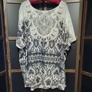 Avenue Monochrome Paisley Blouse